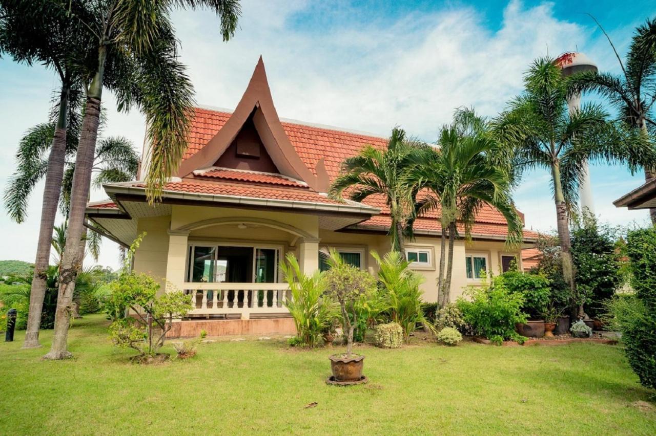 Nordic Tropical Resort Sattahip Esterno foto